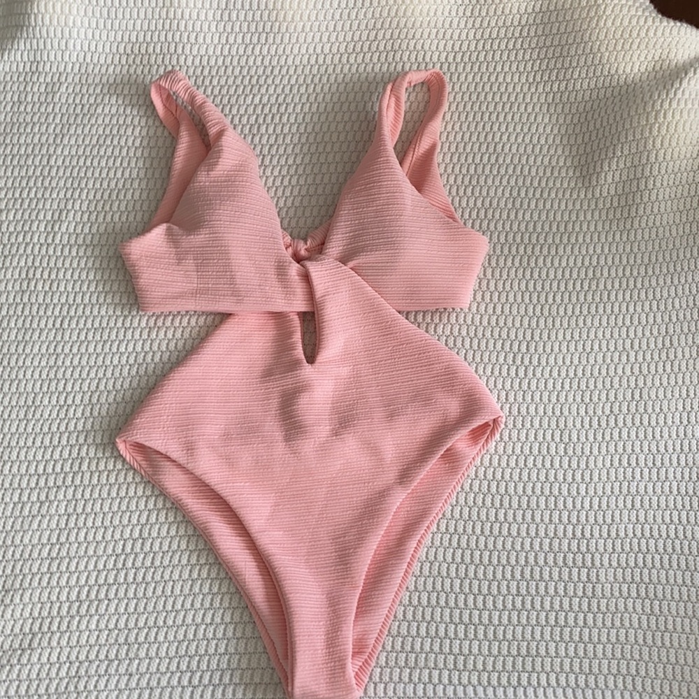 CUPSHE PINK ONE PIECE TIE BIKINI